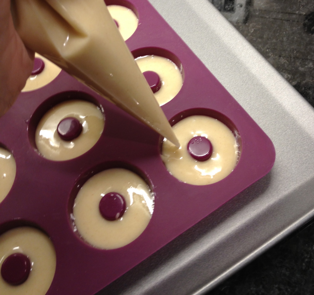 Fail safe Donut recipe for Channuka - Cakes Bakes And Cookies