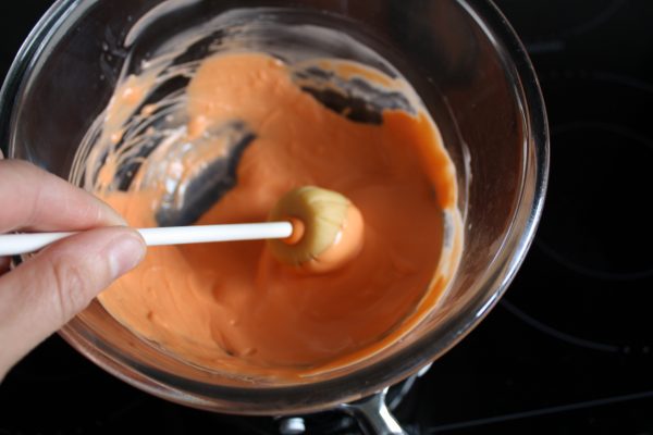 Pumpkin cake pops