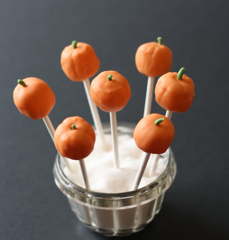 Pumpkin cake pops