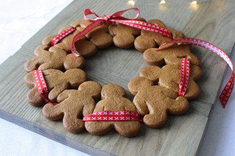 Gingerbread wreath