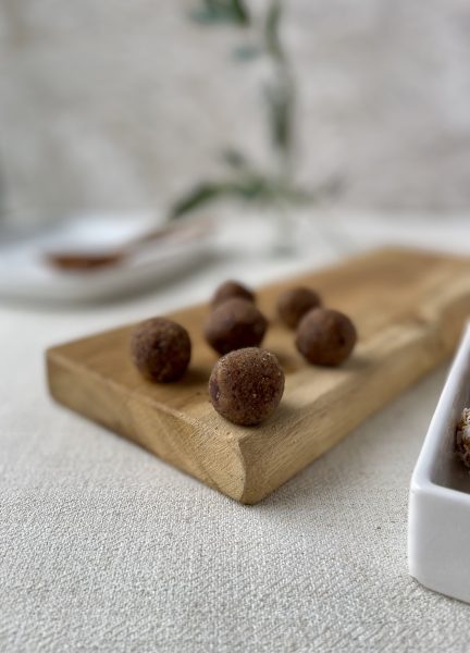 Date, Nut and Seed Energy Balls Recipe